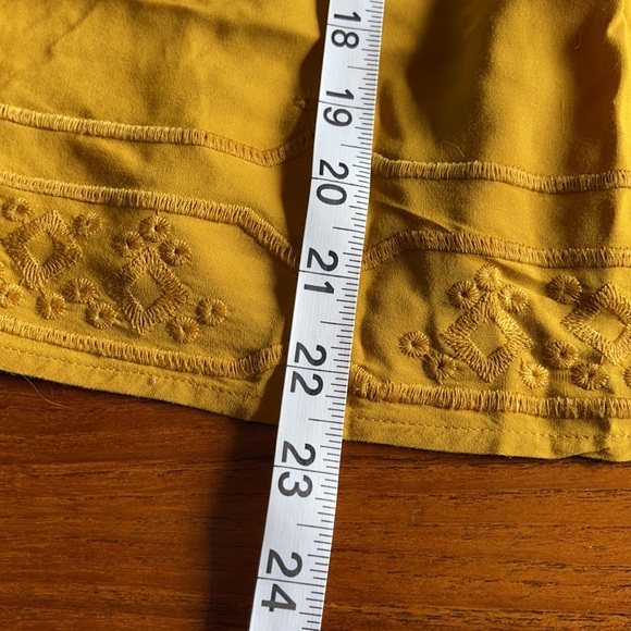 Forever 21, flowy, embroidered shirt - Picture 5 of 5